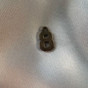 James Avery Ivy League Number 8 charm